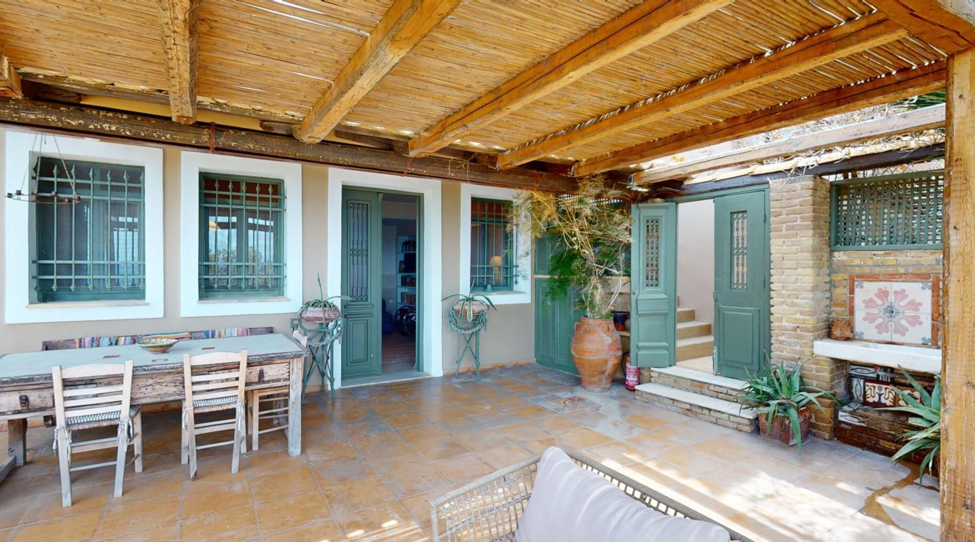 Holiday home Vrachokipos Souvala